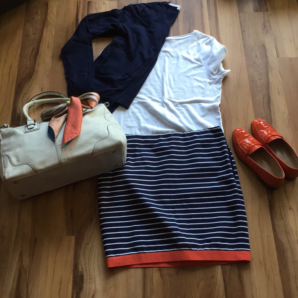 Navy and white skirt- Ann Taylor EUC!!!!
